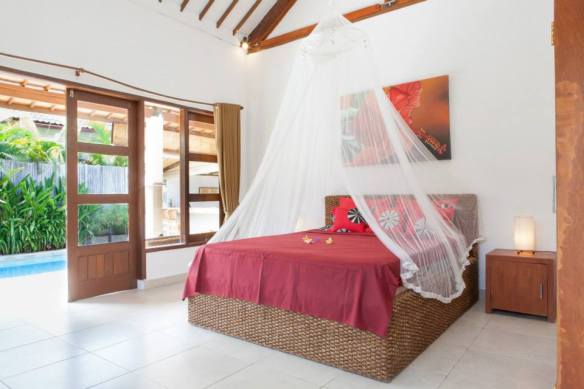 1461102_692723094085979_1413820071_n